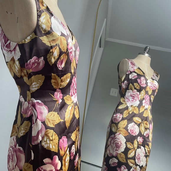 Silk Floral Dress - Picture 5 of 7